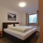 Ebster Lägenhet *